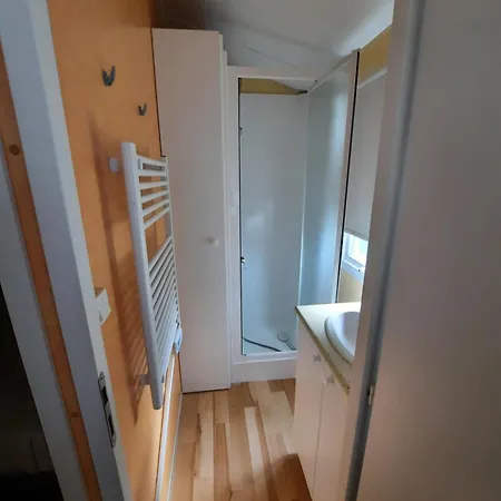 Mobil 2 A 6 Personnes Besse-et-st Anastaise Campingplads Besse-et-Saint-Anastaise